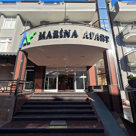 Marina Lägenhetshotell Marmaris