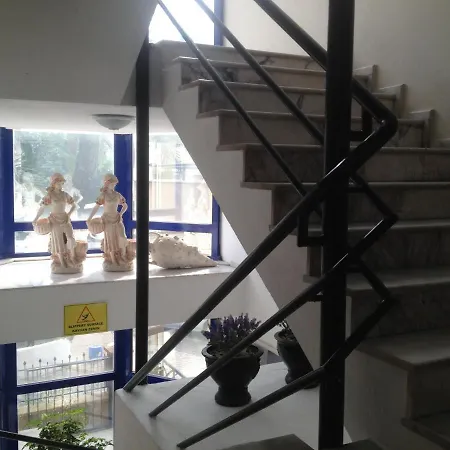 Apartahotel Marina 3*