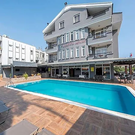 公寓式酒店 马丽娜公寓酒店 马尔马里斯