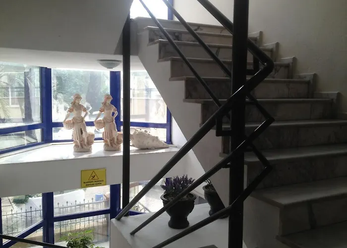 Aparthotel Marina 3*