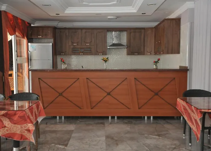 Apart Otel Marina 3*