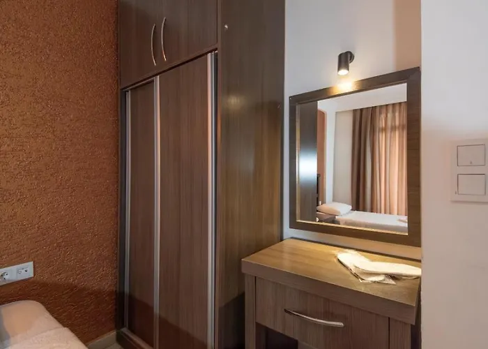 Apart Otel Marina 3*