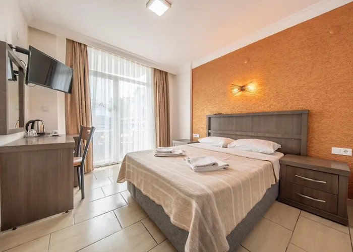 Marina Apartmanhotel 3*