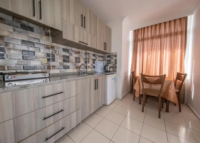 Marina Apartmanhotel